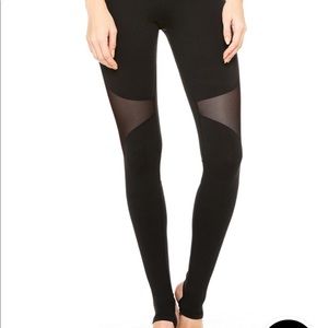 Alo yoga pants